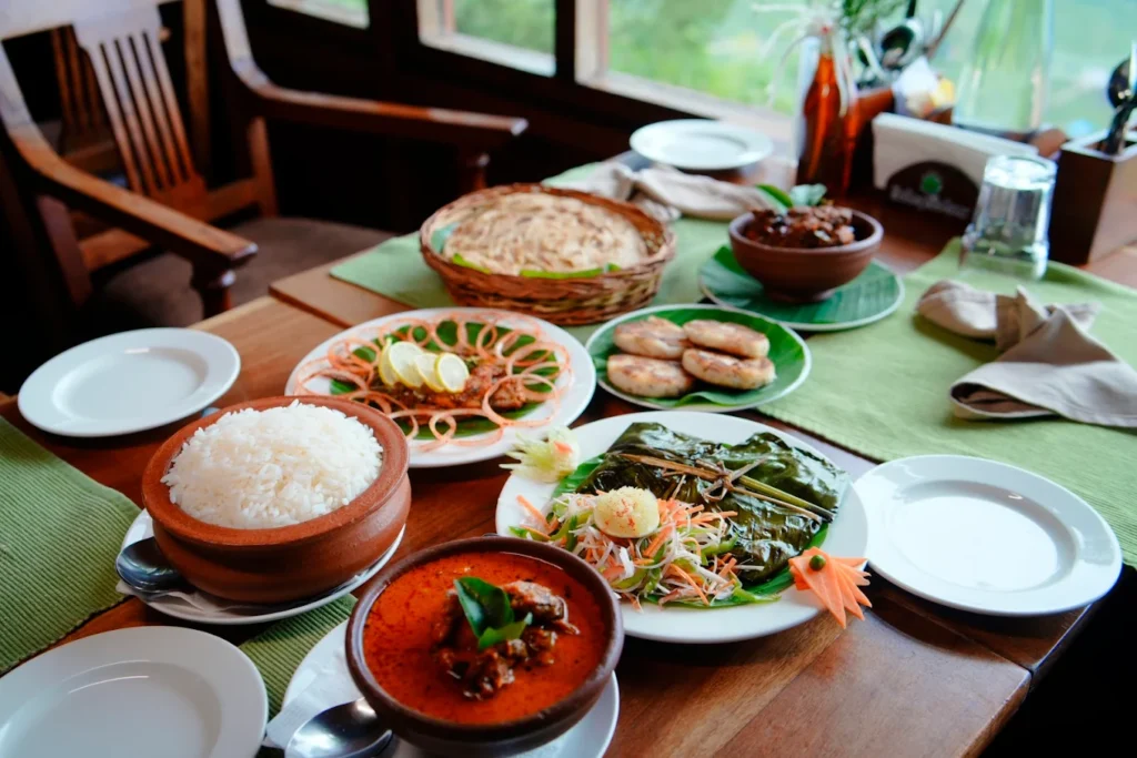 hornbill restaurant in munnar