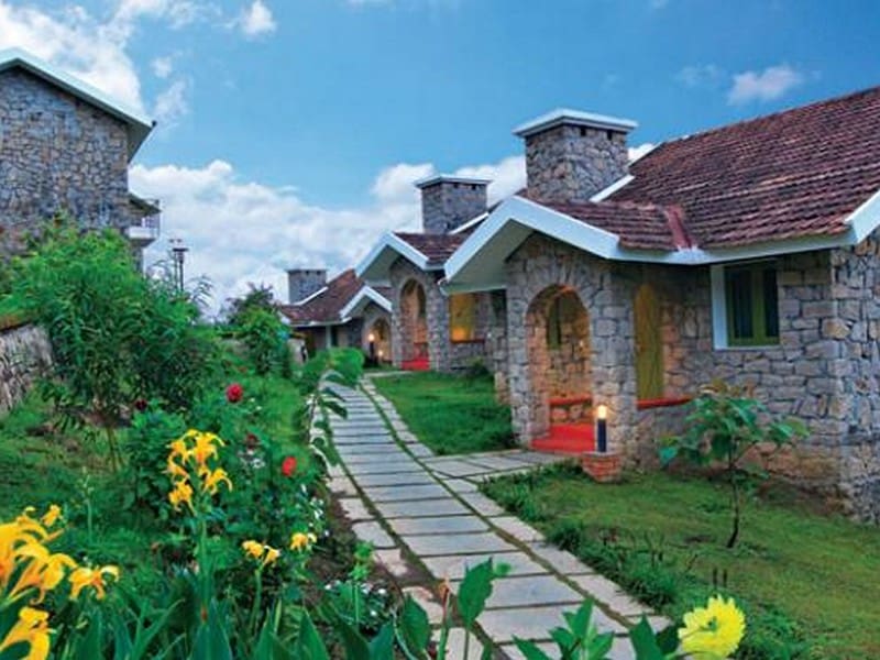 accommodation in munnar